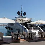 In The Heart Puerto Banus Luxurious Apartment